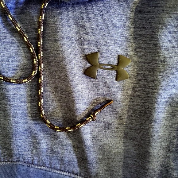 Under Armour Long Sleeve Hoodie Sweatshirt - Picture 3 of 6